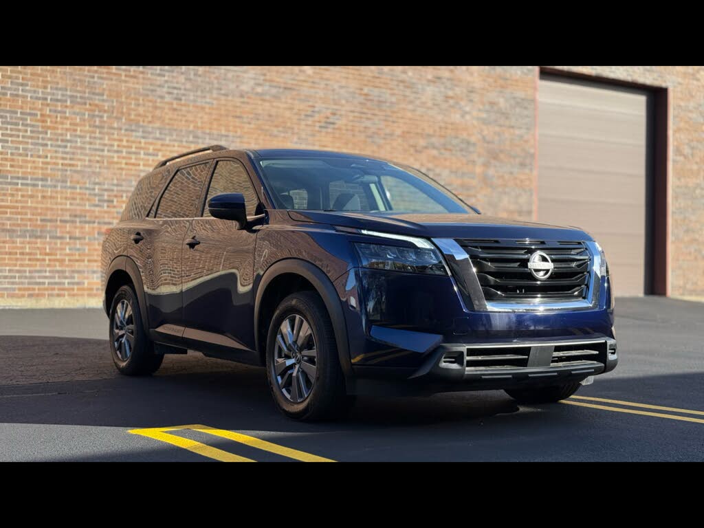 2025 Nissan Pathfinder SV FWD