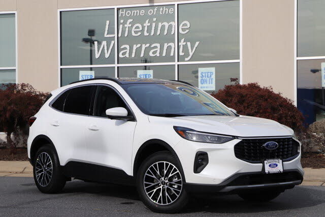 2026 Ford Escape Hybrid Plug-in FWD
