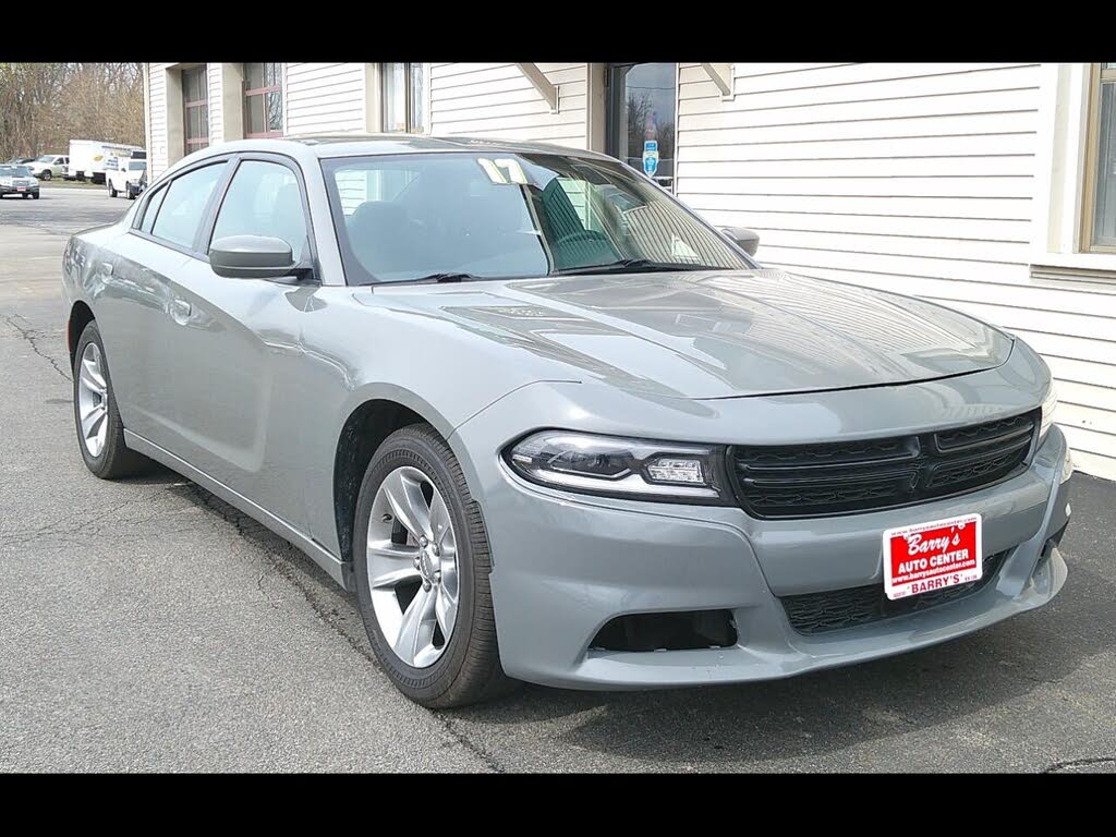 2017 Dodge Charger SXT RWD