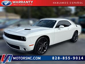 Dodge Challenger SXT RWD