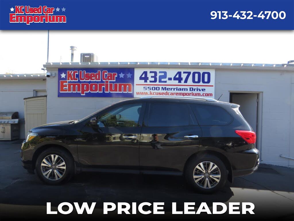 2017 Nissan Pathfinder S