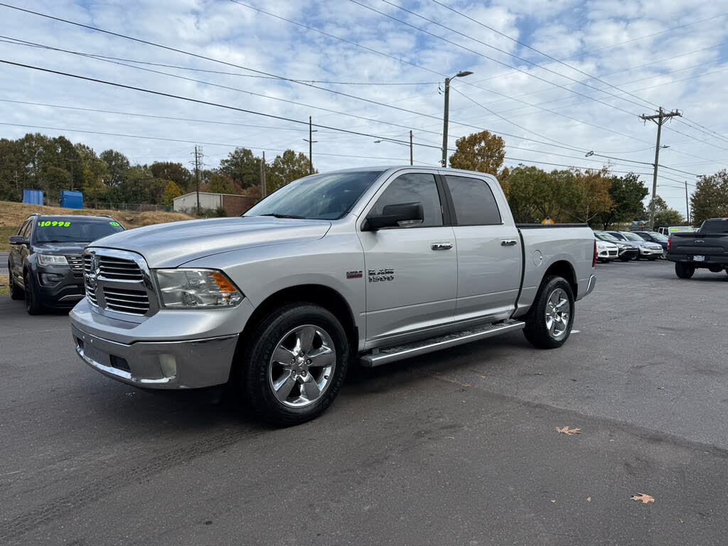 2013 RAM 1500 SLT Crew Cab 4WD