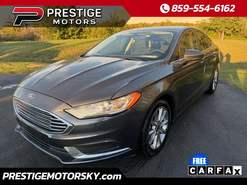 2017 Ford Fusion SE
