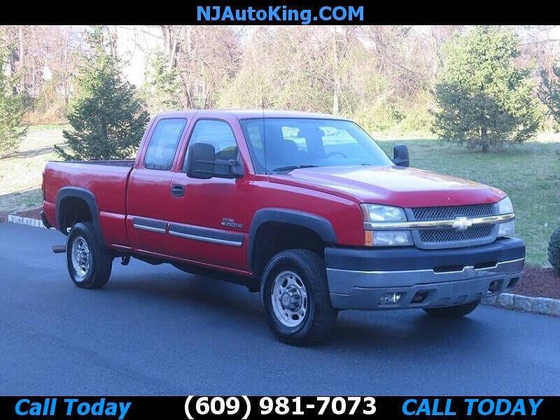 2004 Chevrolet Silverado 2500HD LS Extended Cab 4WD