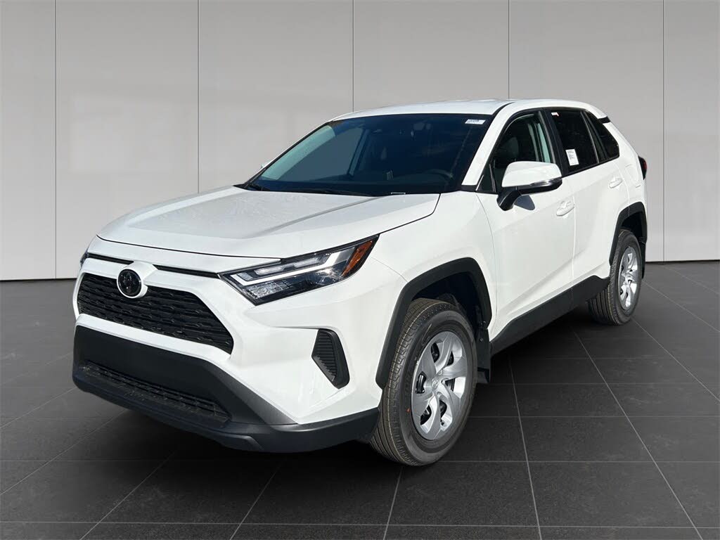 2025 Toyota RAV4 LE AWD