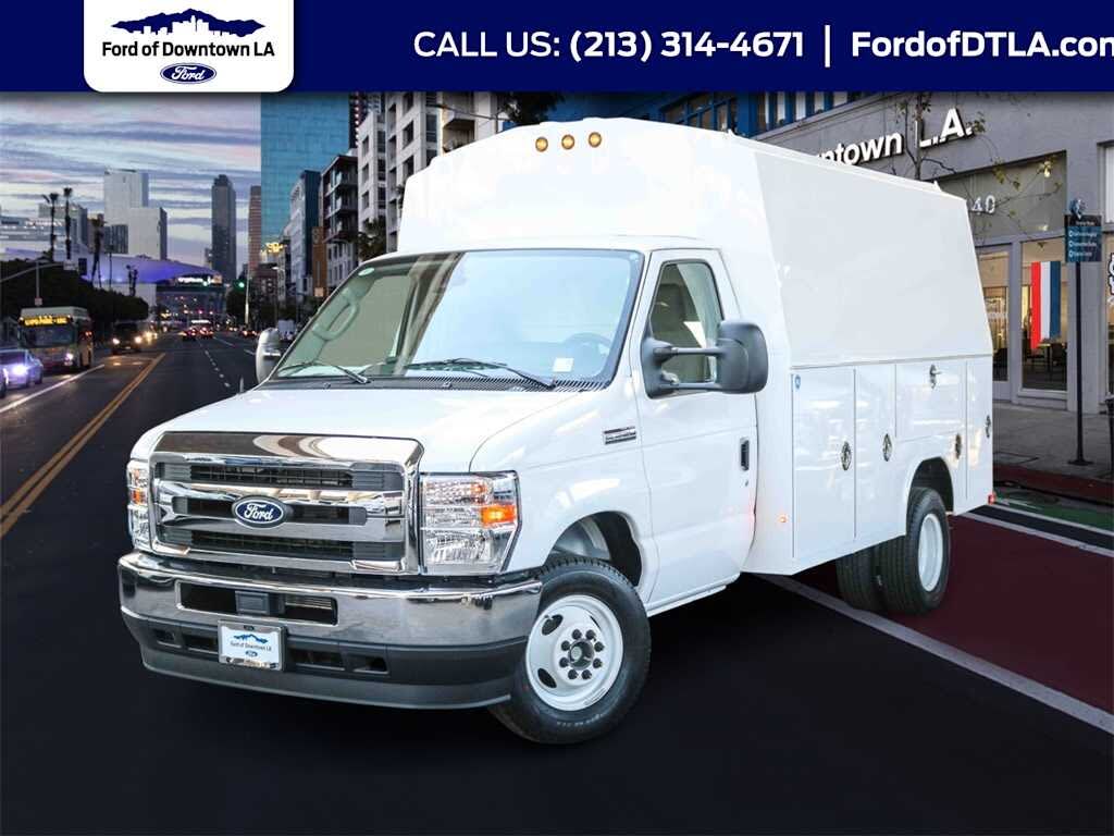 2026 Ford E-Series Chassis E-350 SD Cutaway 138 RWD