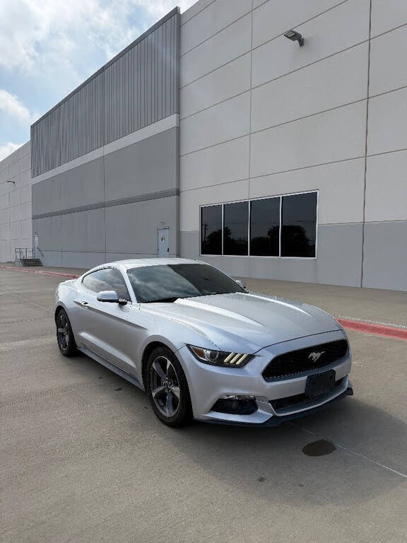 2015 Ford Mustang V6 Coupe RWD
