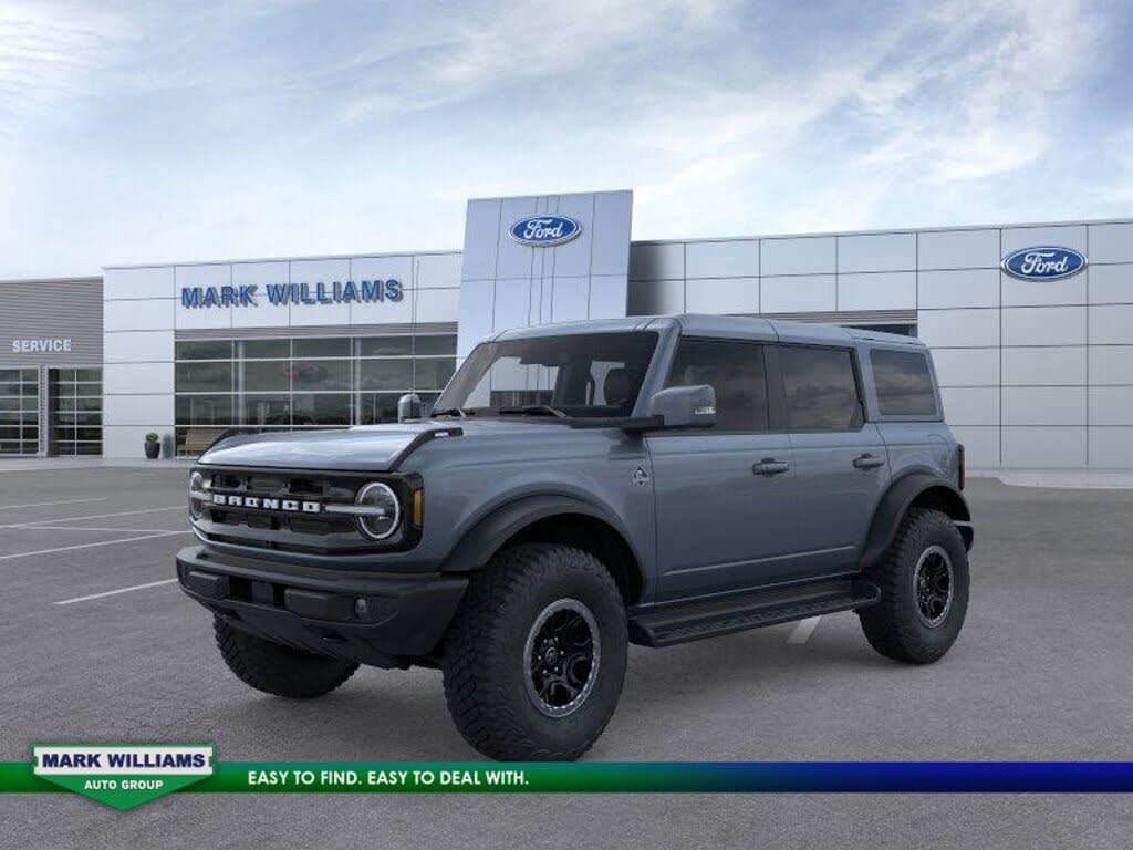 2025 Ford Bronco Outer Banks 4-Door 4WD