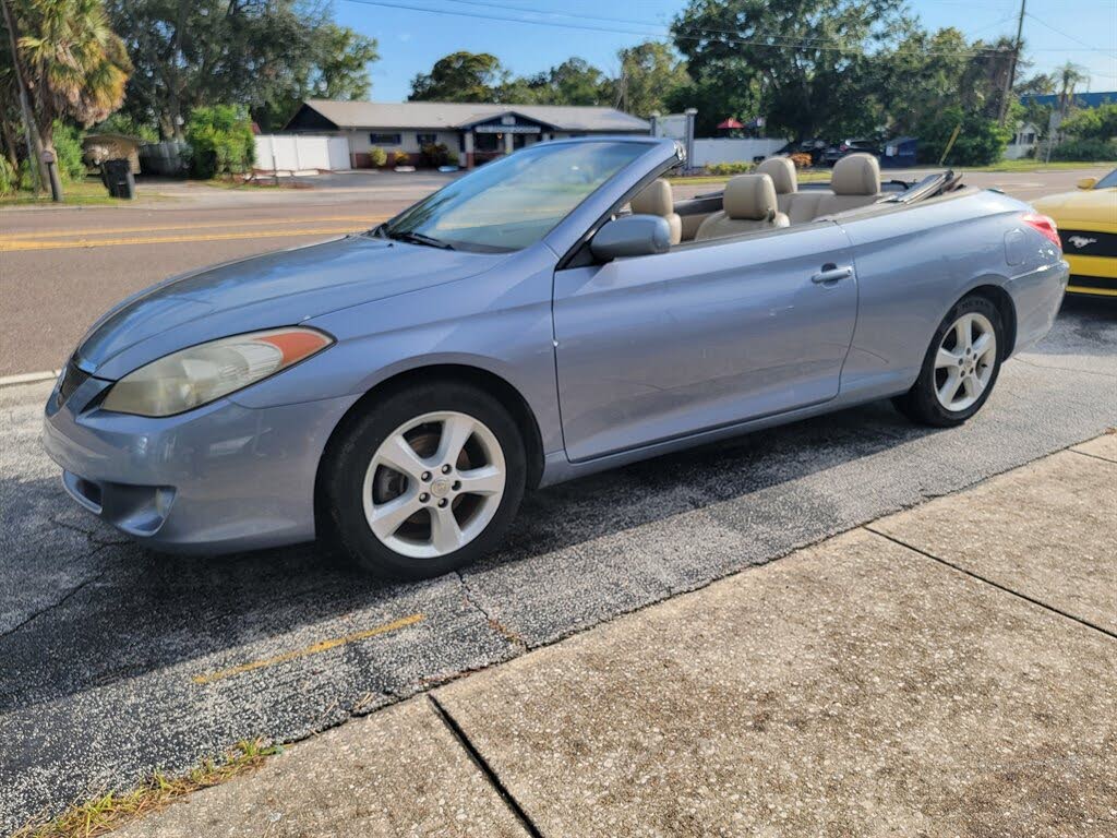 2005 Toyota Camry Solara SLE V6