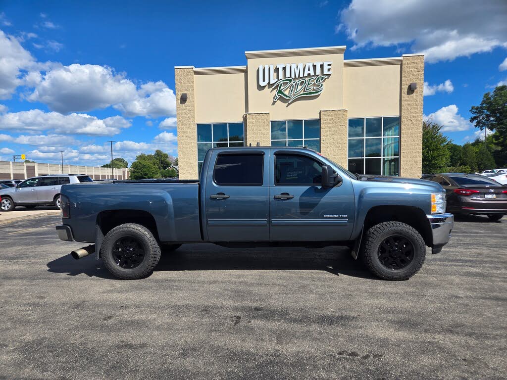 2013 Chevrolet Silverado 2500HD LT Crew Cab 4WD