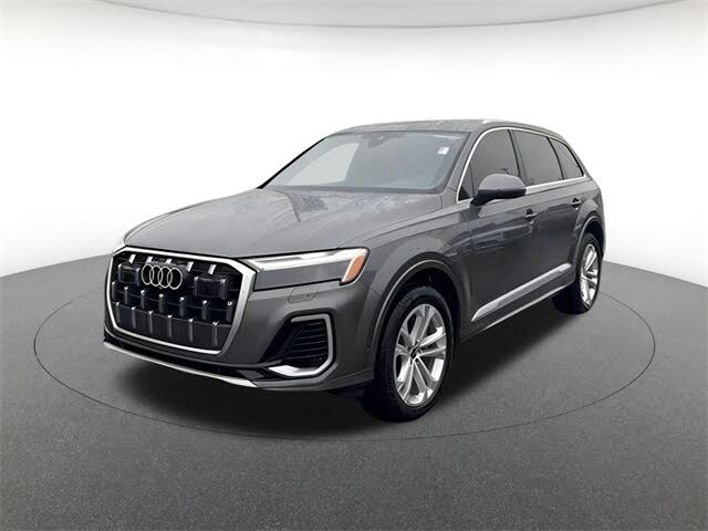 2025 Audi Q7 quattro Premium 45 TFSI