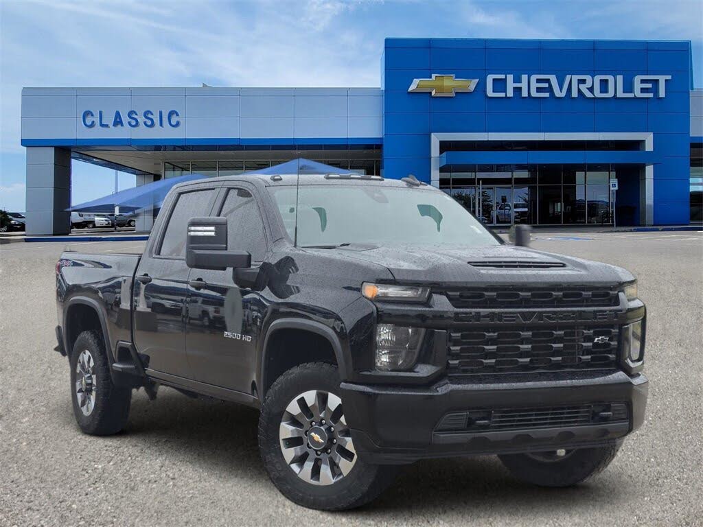 2022 Chevrolet Silverado 2500HD Custom Crew Cab 4WD