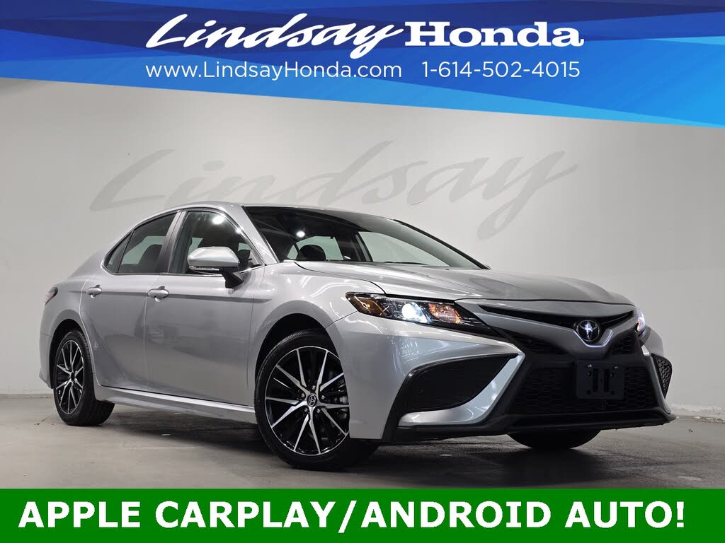 2024 Toyota Camry SE FWD