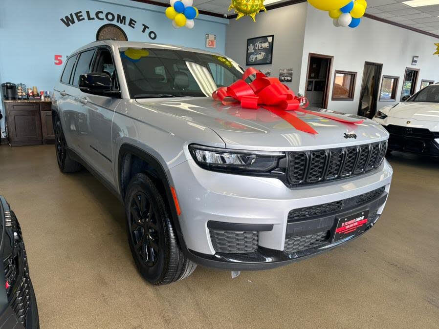 2024 Jeep Grand Cherokee L Altitude 4WD