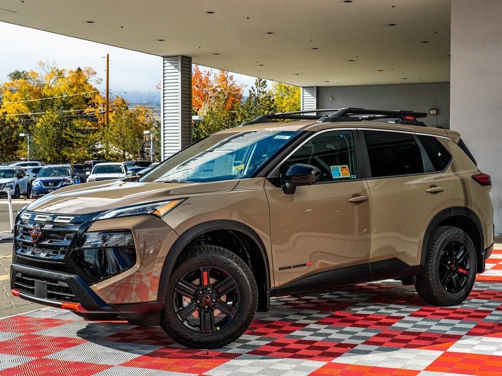 2026 Nissan Rogue Rock Creek AWD