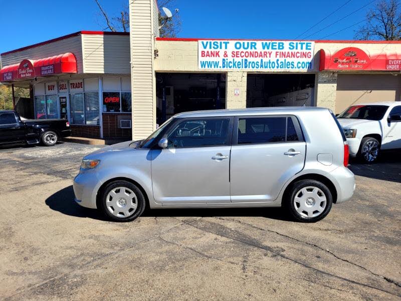 2009 Scion xB Base