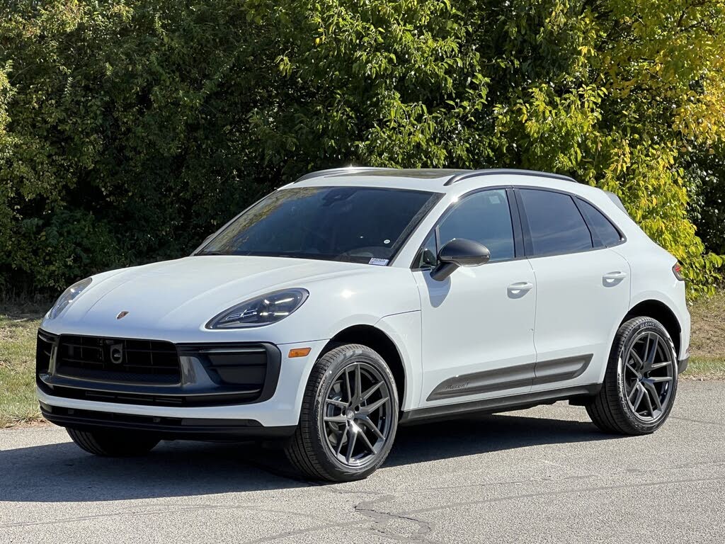2026 Porsche Macan T AWD