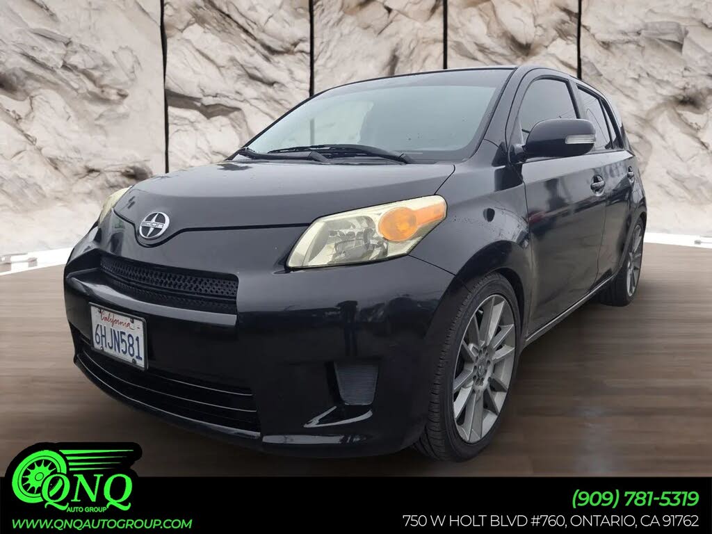 2009 Scion xD Base