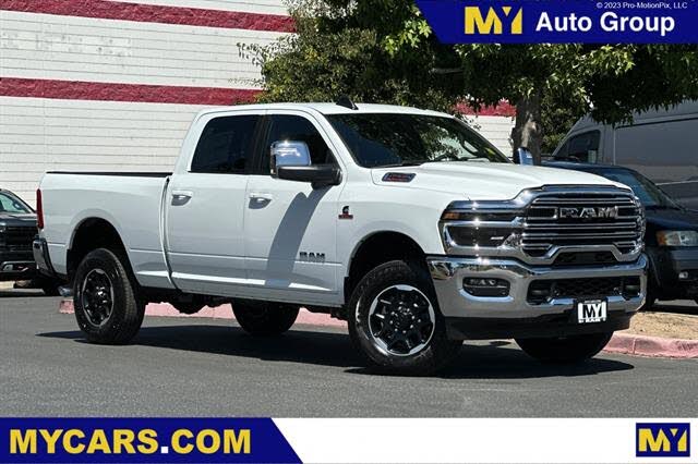 2025 RAM 2500 Laramie Crew Cab 4WD