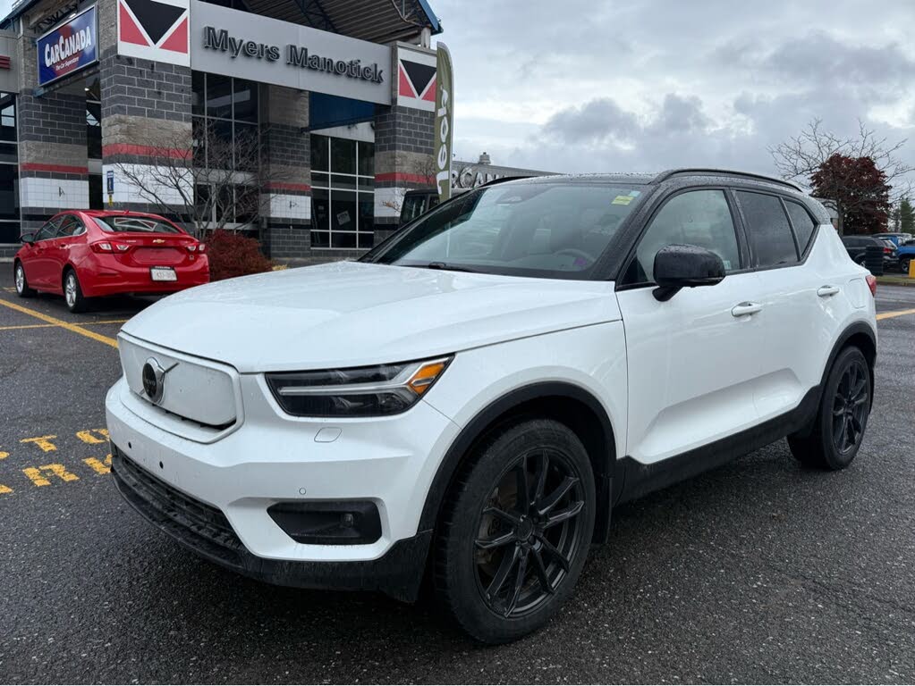 2021 Volvo XC40 Recharge Pure Electric P8 eAWD