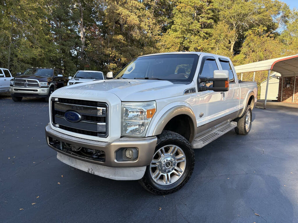 2011 Ford F-250 Super Duty King Ranch Crew Cab 4WD