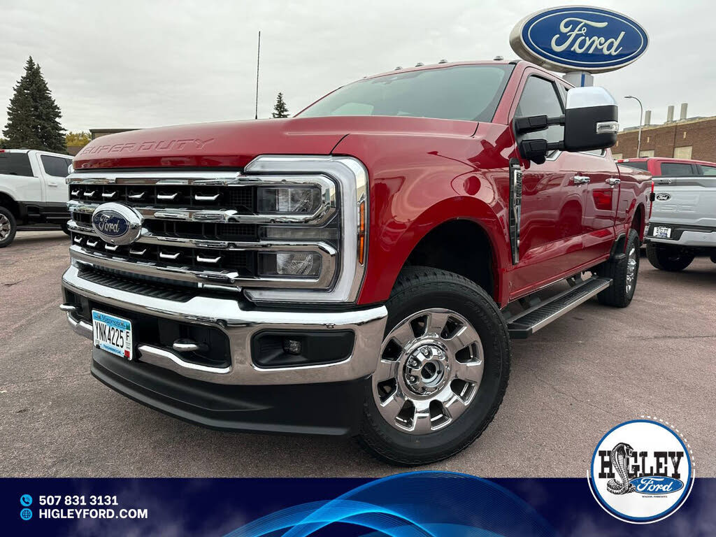 2024 Ford F-350 Super Duty Lariat Crew Cab 4WD