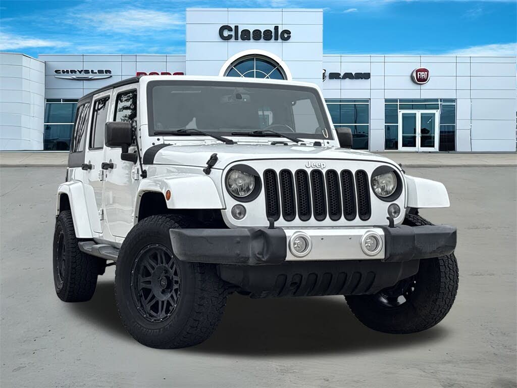 2014 Jeep Wrangler Unlimited Sahara 4WD