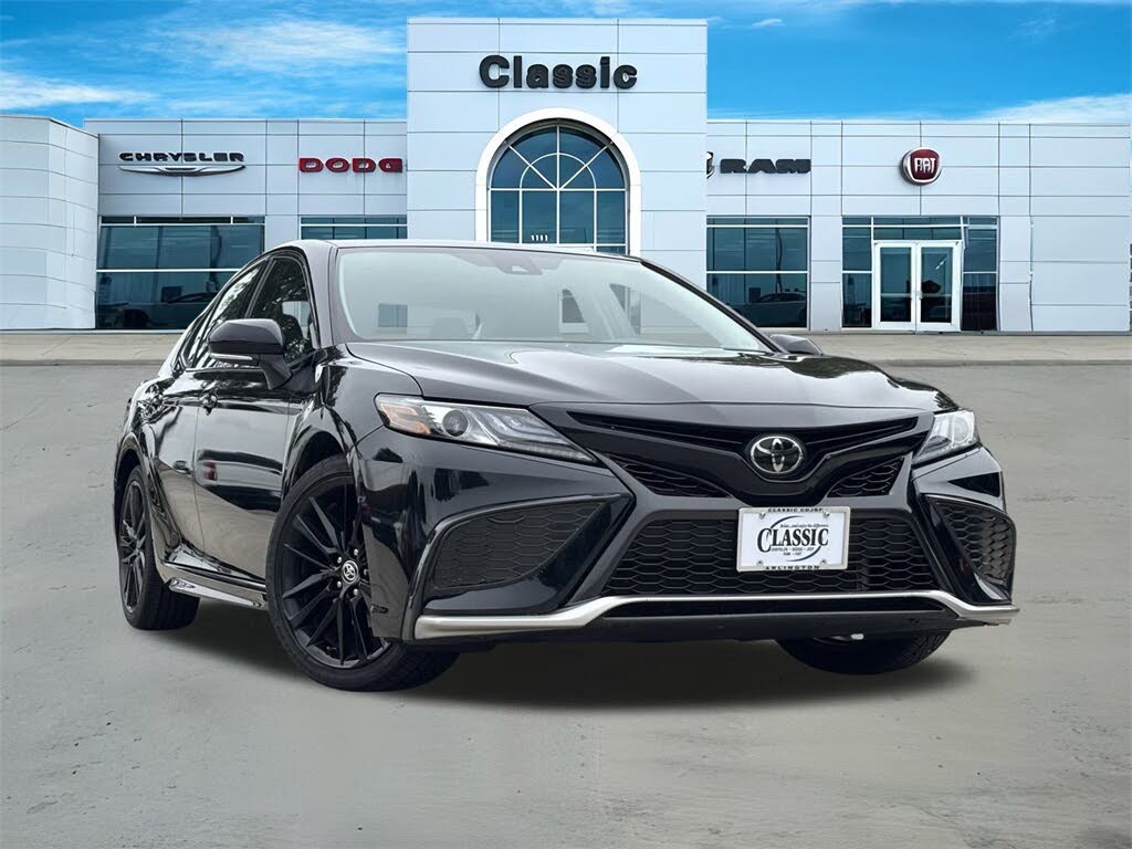 2024 Toyota Camry XSE FWD