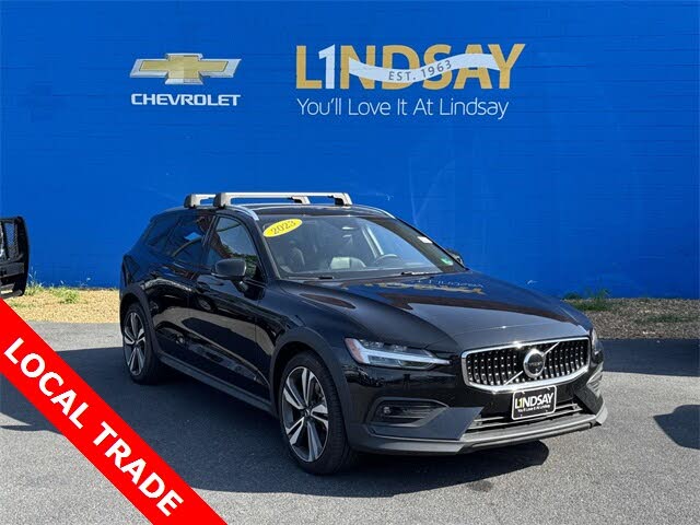 2023 Volvo V60 Cross Country B5 Plus AWD