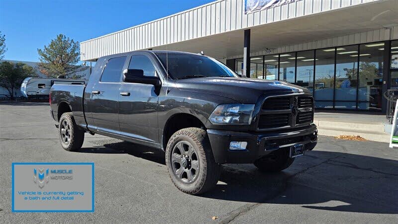 2016 RAM 3500 Big Horn Mega Cab 4WD