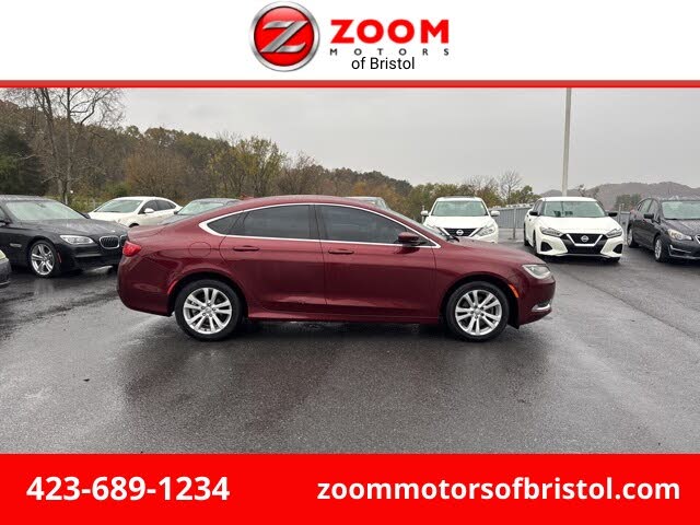 2015 Chrysler 200 Limited Sedan FWD