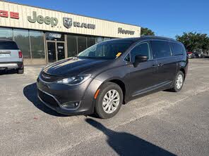 Chrysler Pacifica Touring L FWD