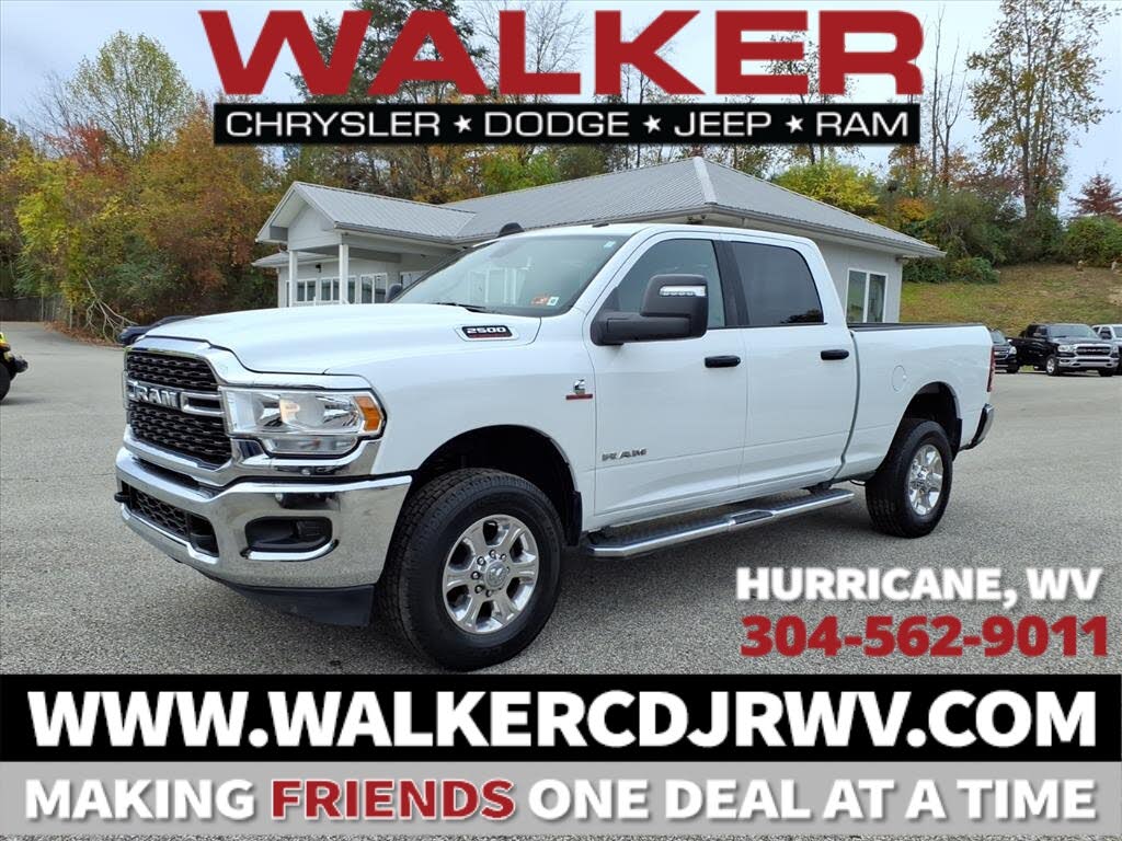 2024 RAM 2500 Big Horn Crew Cab 4WD