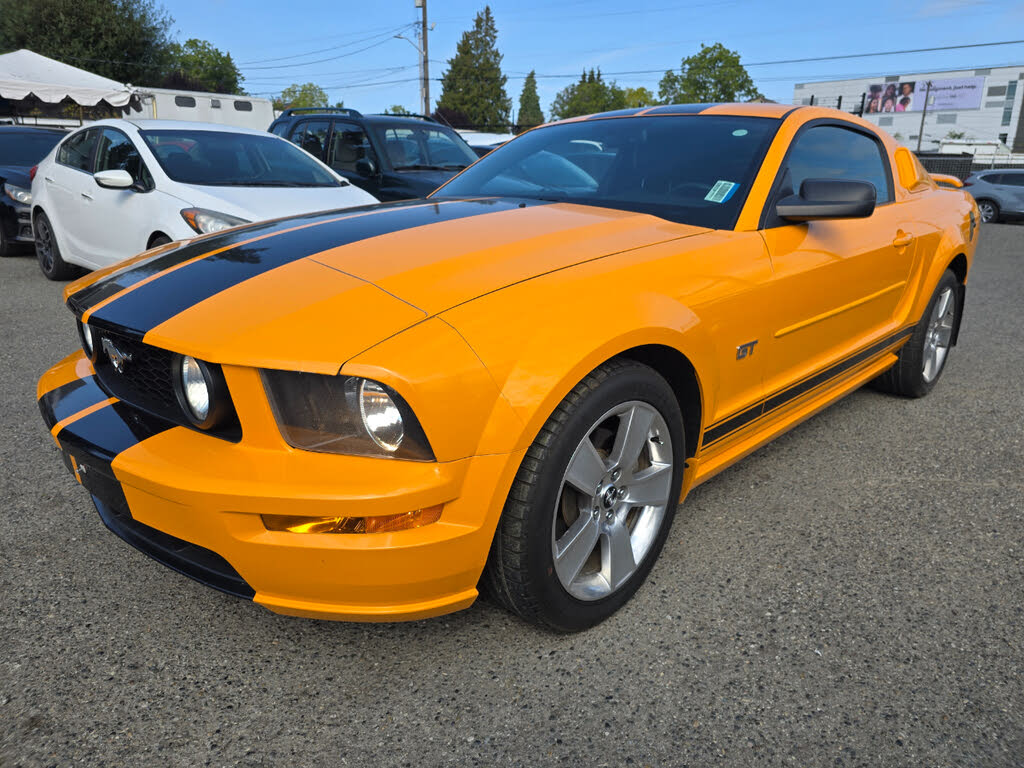 2007 Ford Mustang GT Deluxe Coupe RWD