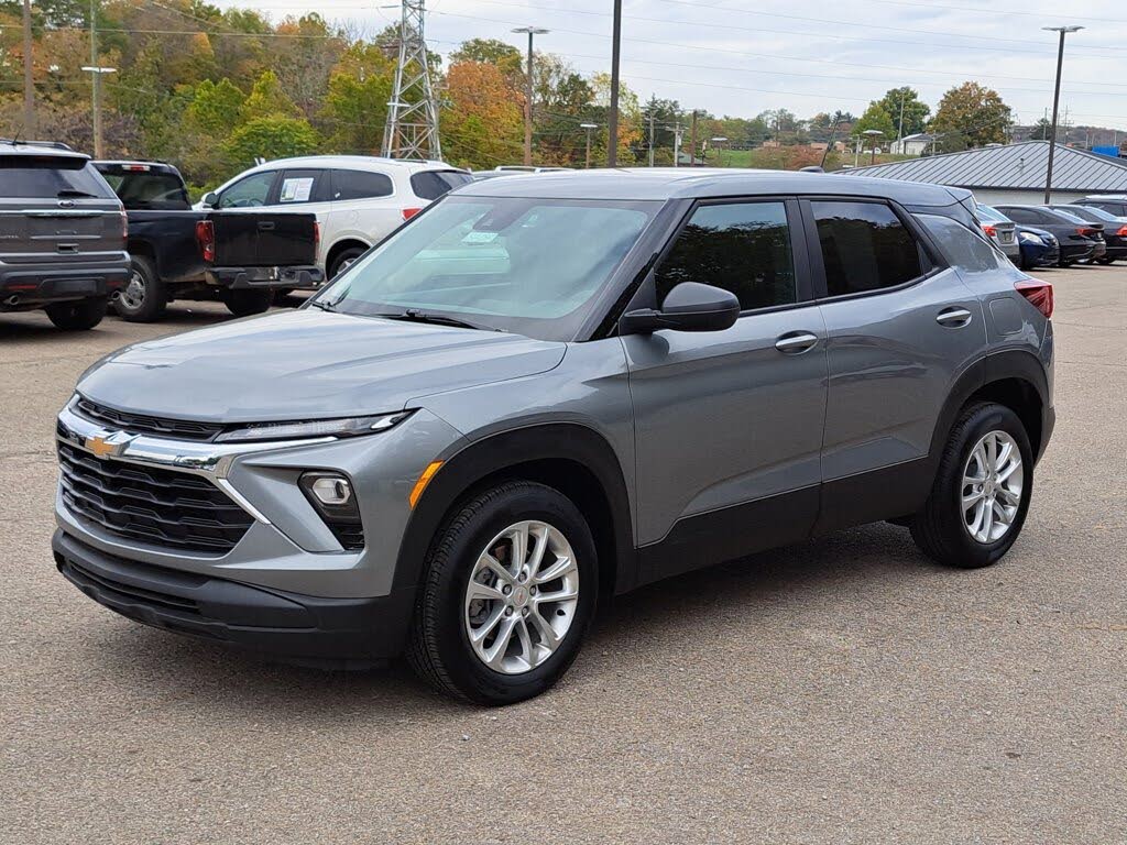 2025 Chevrolet Trailblazer LS FWD