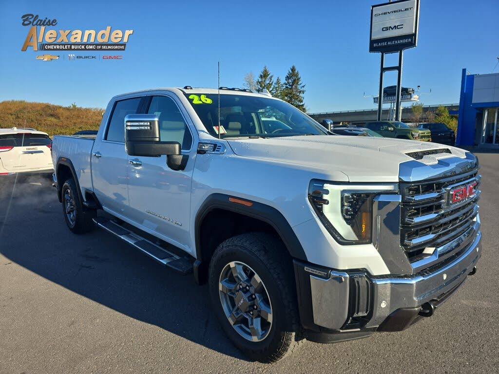 2026 GMC Sierra 2500HD SLT Crew Cab 4WD