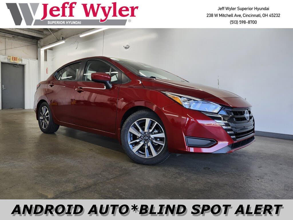 2023 Nissan Versa SV FWD