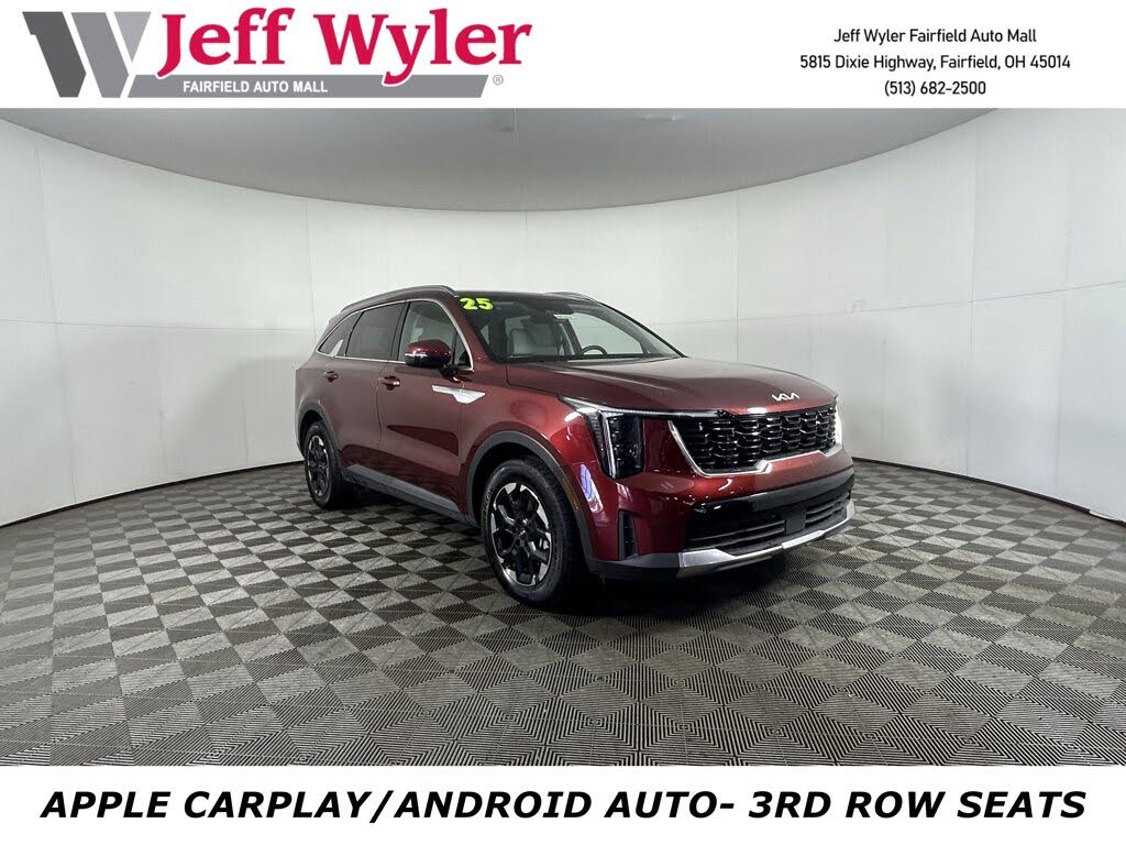 2025 Kia Sorento S FWD