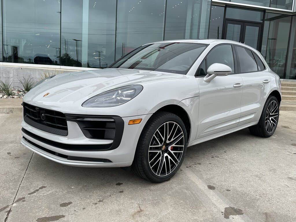 2026 Porsche Macan S AWD