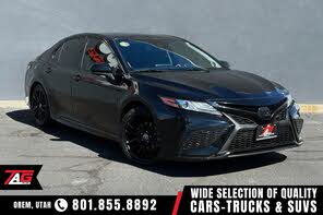 Toyota Camry Hybrid XSE FWD