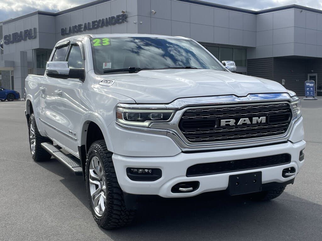 2023 RAM 1500 Limited Crew Cab 4WD
