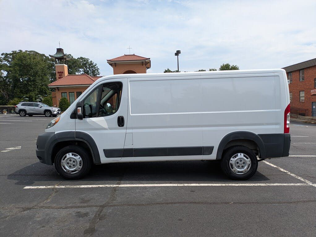2017 RAM ProMaster 1500 136 Low Roof Cargo Van