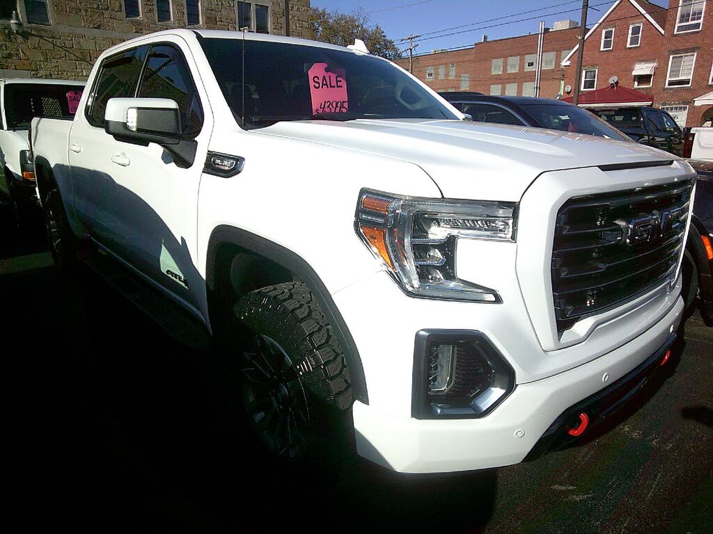 2020 GMC Sierra 1500 AT4 Crew Cab 4WD