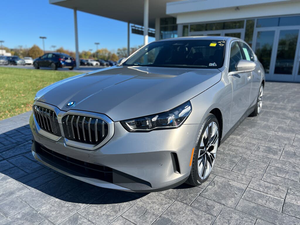 2024 BMW i5 eDrive40 FWD