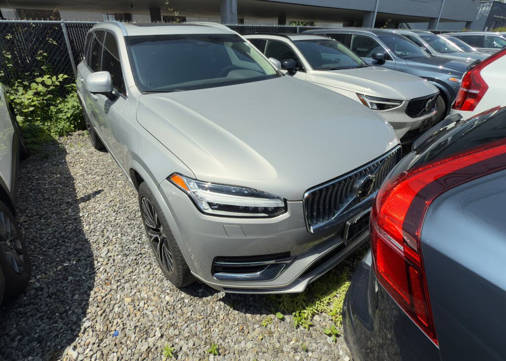 2023 Volvo XC90 Recharge T8 Plus Bright Theme 7-Passenger eAWD