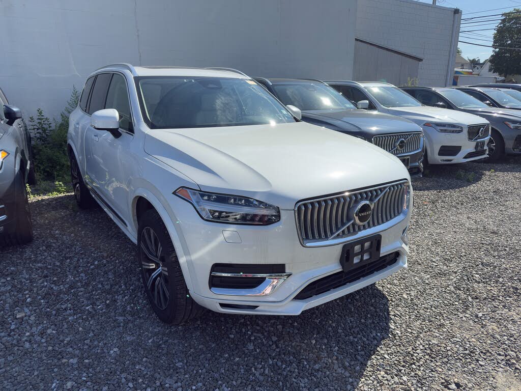 2024 Volvo XC90 B5 Core Bright Theme AWD