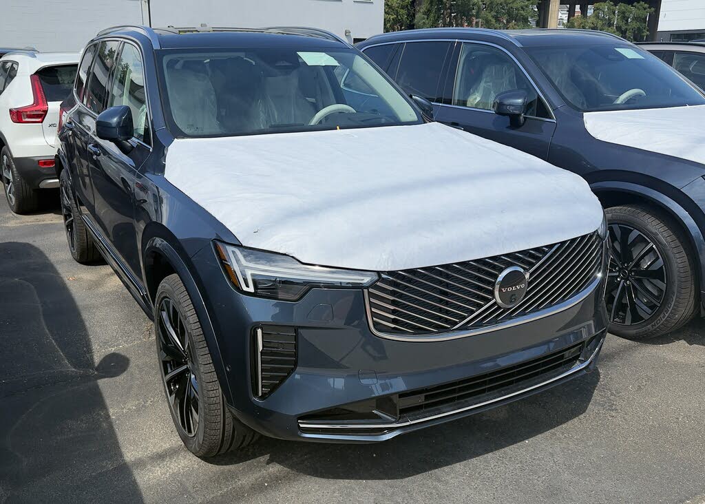 2026 Volvo XC90 B6 Ultra 7-Passenger AWD