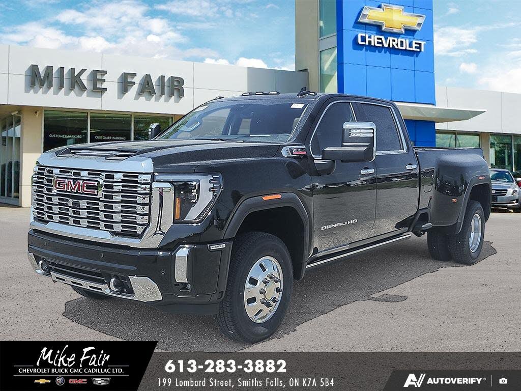 2025 GMC Sierra 3500HD Denali Crew Cab 4WD