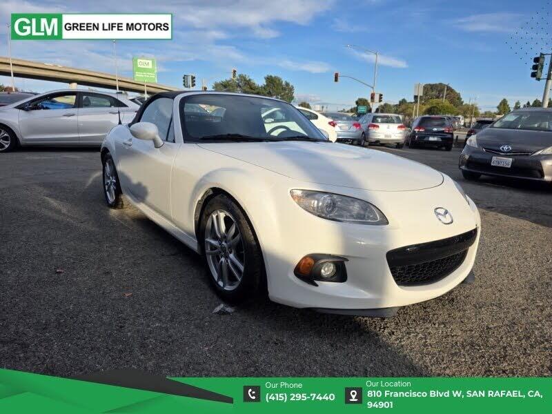 2014 Mazda MX-5 Miata Sport Convertible
