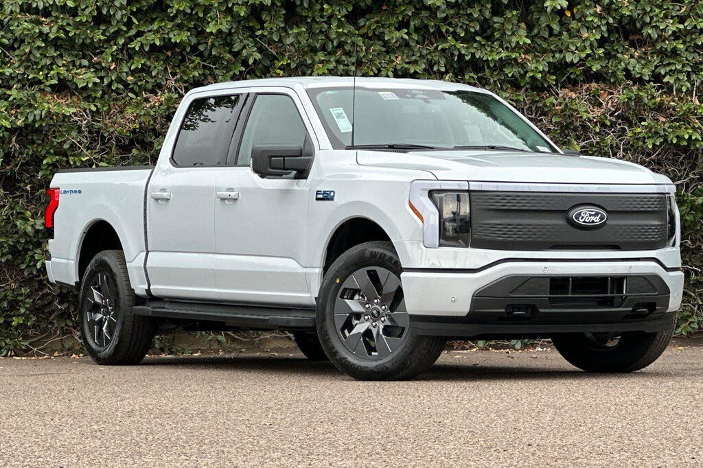 2025 Ford F-150 Lightning Flash SuperCrew AWD